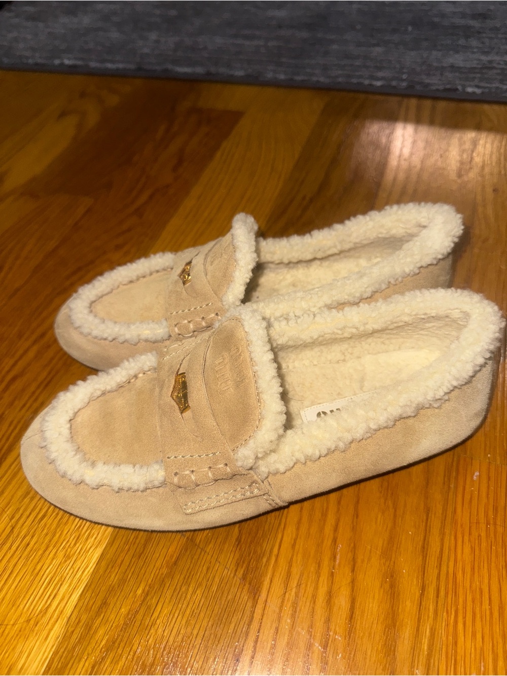 100% Authentic Miu Miu Suede Shearling Penny Loafers - Picture 5 of 8